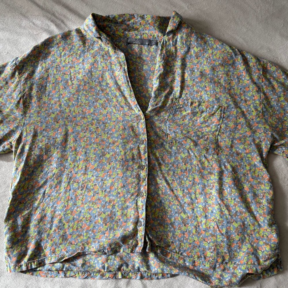 Prana Iguala Floral Top Button Down Cropped Shirt in Sea Mist Petal Medium Women